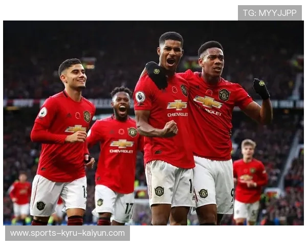 英超球队狼队的全称及队史:黑金军团的逆袭之路